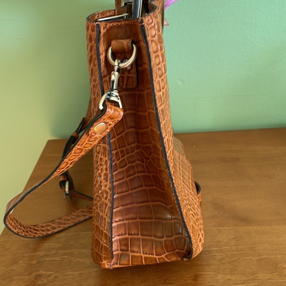 Offers welcomed! Patricia Nash Arenzano Leather Double Ring Shopper - Picture 8 of 12